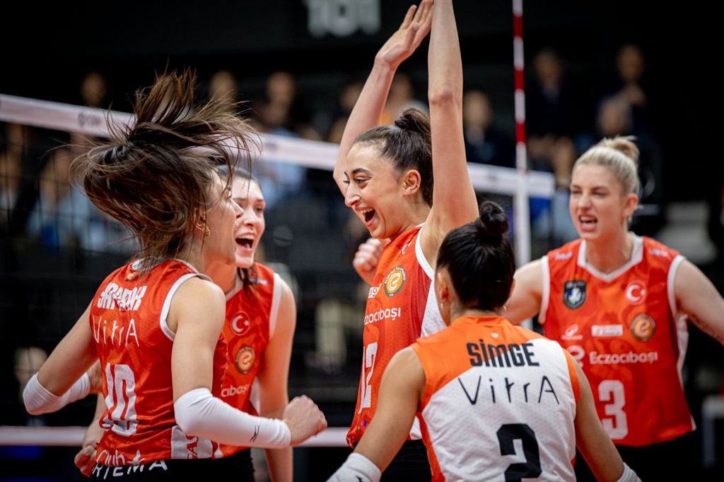 Eczacibasi-Dynavit-8.jpg