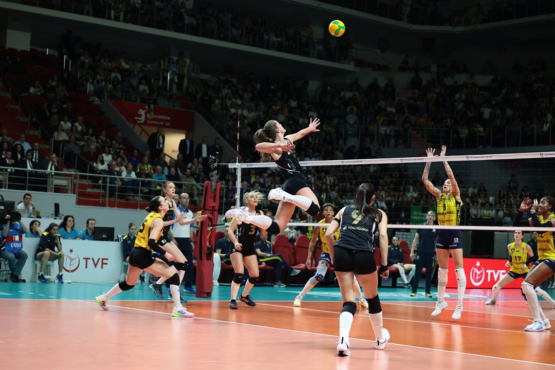 FENERBAHCE-VAKIFBANK_05.jpg