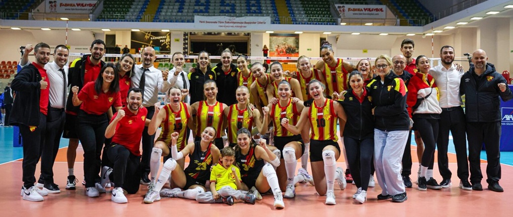 GOZTEPE-KADIN-VOLEYBOL.jpeg