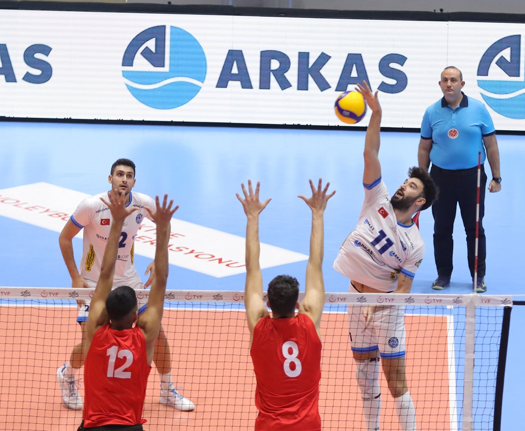 ARKAS-TVF-SPOR-LISESI_01.jpg