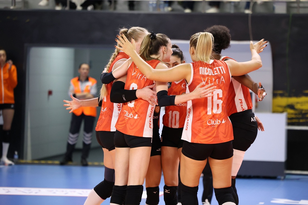 Eczacibasi-Dynavit-5-1.jpg