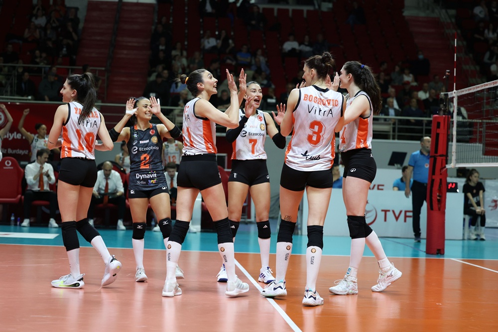 Eczacibasi-Dynavit-6.jpg