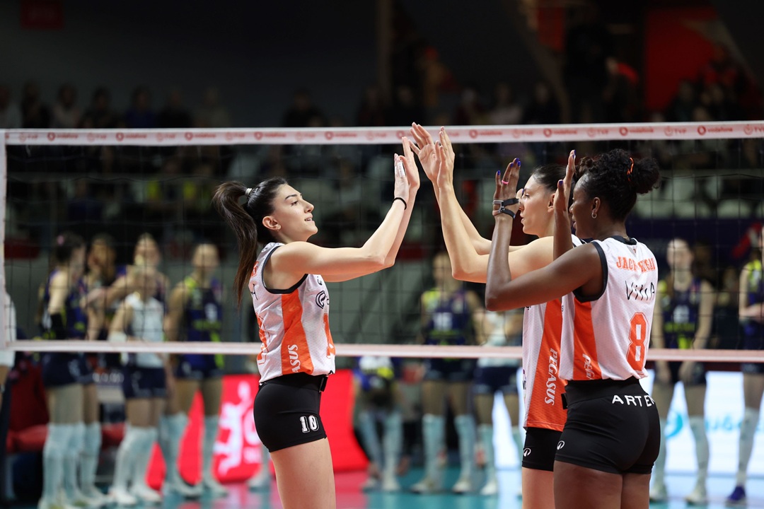 Eczacibasi-Dynavit-1-5.jpg